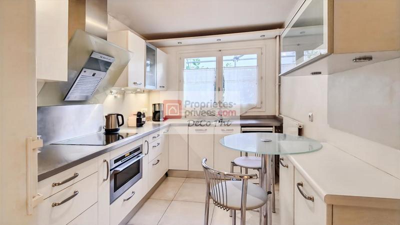 Appartement - 110 m² - 5 pièces