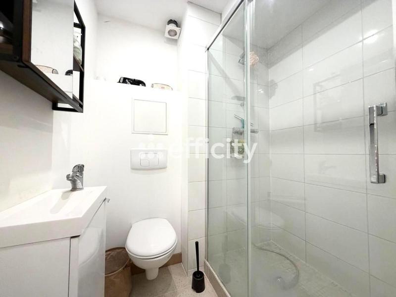 Maison - 142 m² - 6 pièces