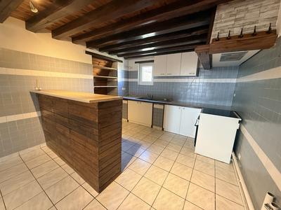 Appartement - 82 m² - 3 pièces