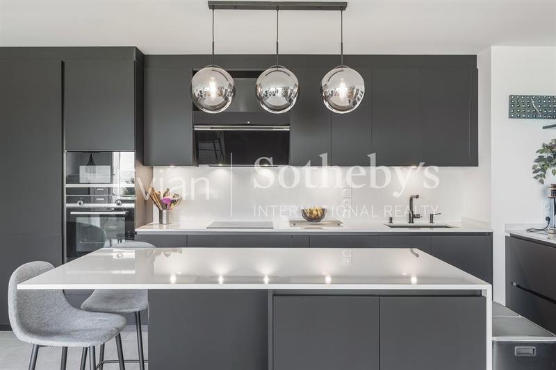 Appartement - 117 m² - 4 pièces