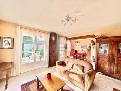 Maison - 87 m² - 4 pièces