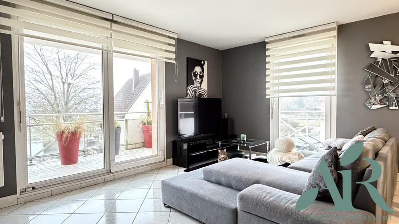 Appartement - 80 m² - 4 pièces