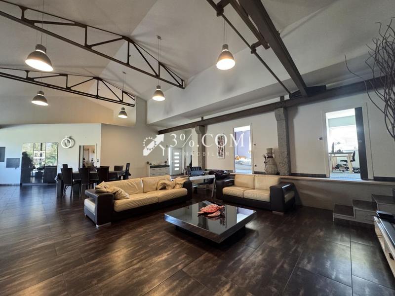 Maison - 291 m² - 7 pièces