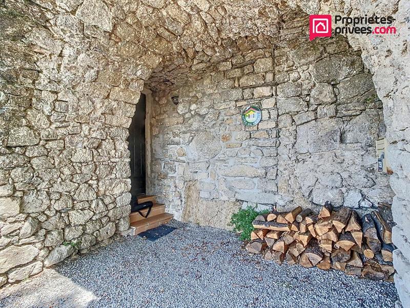 Maison - 215 m² - 9 pièces