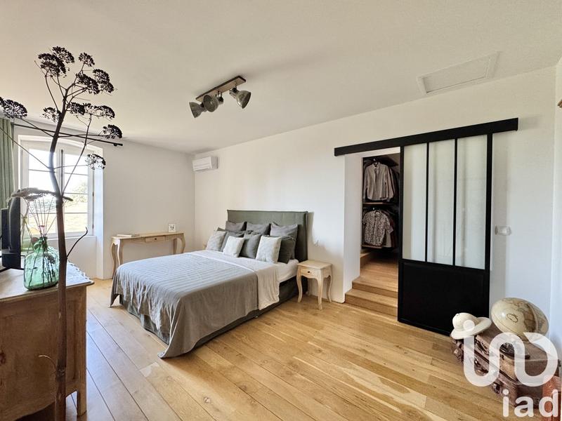 Maison - 143 m² - 6 pièces