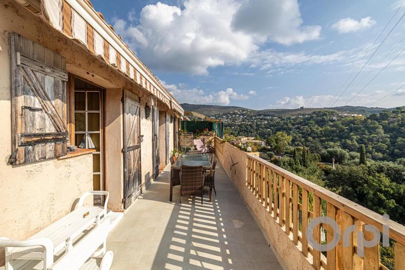 Maison - 94 m² - 4 pièces