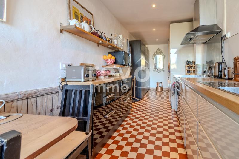 Maison de village - 183 m² - 9 pièces