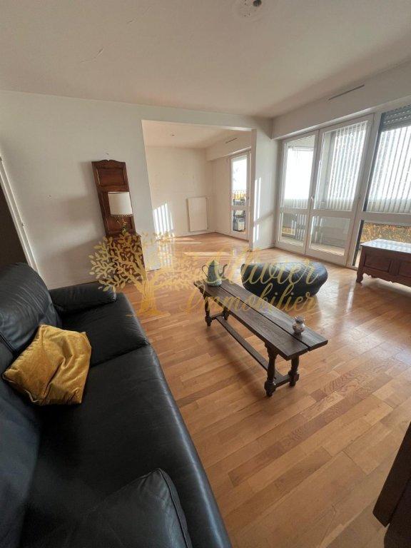 Appartement - 95 m² - 4 pièces