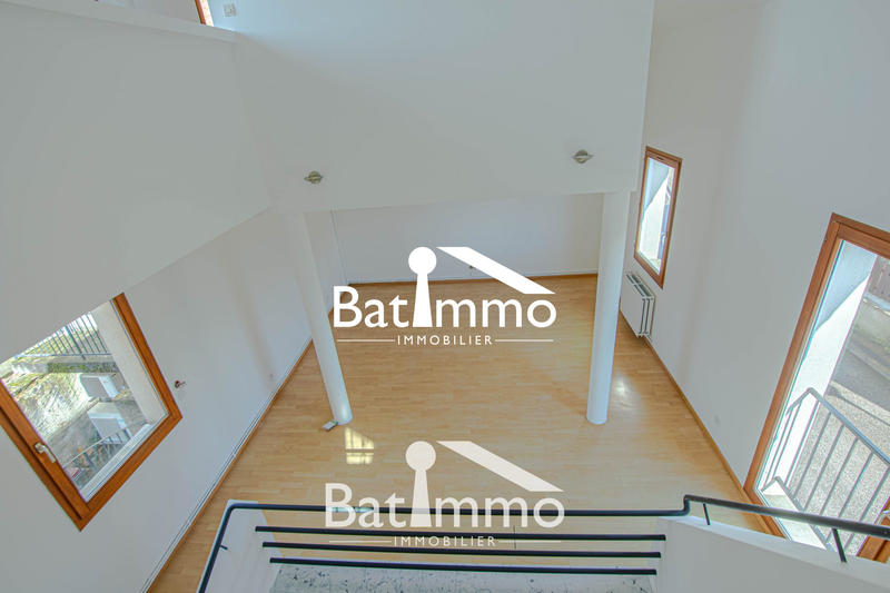 Appartement - 95 m² - 3 pièces