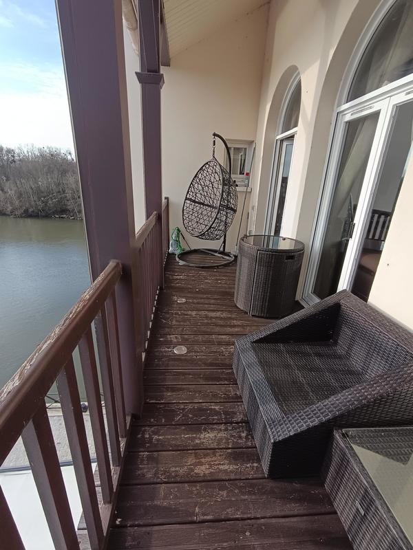 Appartement - 168 m² - 6 pièces