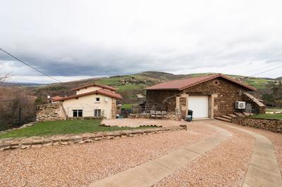 Maison - 222 m² - 7 pièces