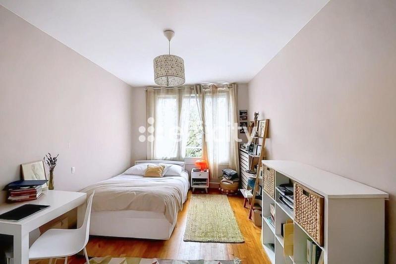 Maison - 175 m² - 5 pièces