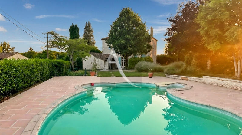 Maison - 170 m² - 6 pièces