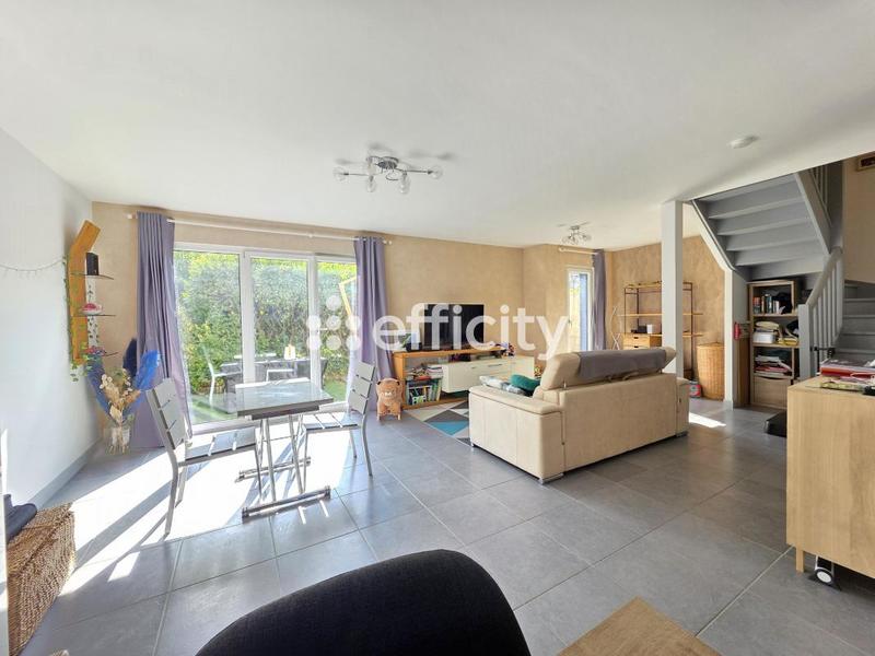 Appartement - 96 m² - 4 pièces