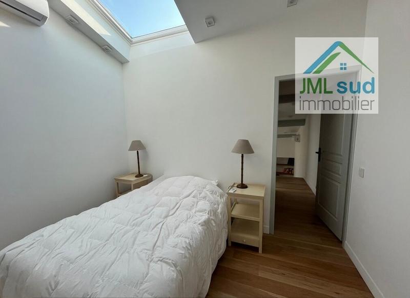 Appartement - 99 m² - 4 pièces