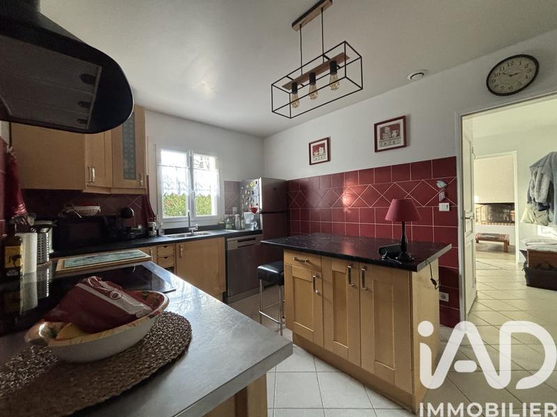 Maison - 162 m² - 8 pièces