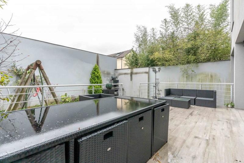 Maison - 148 m² - 6 pièces