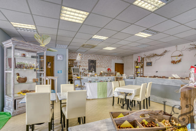 Local commercial - 50 m² - 1 pièce