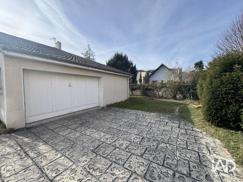 Maison - 174 m² - 5 pièces