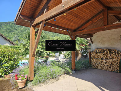 Maison - 141 m² - 7 pièces