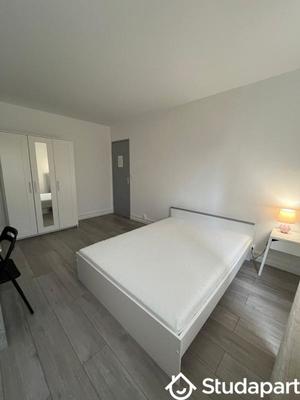Chambre - 12 m² - 1 pièce