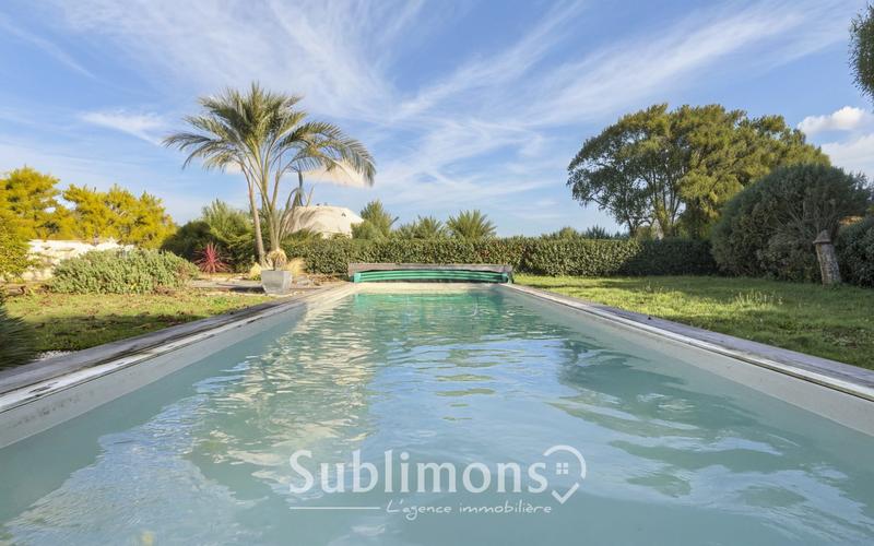 Maison - 180 m² - 6 pièces