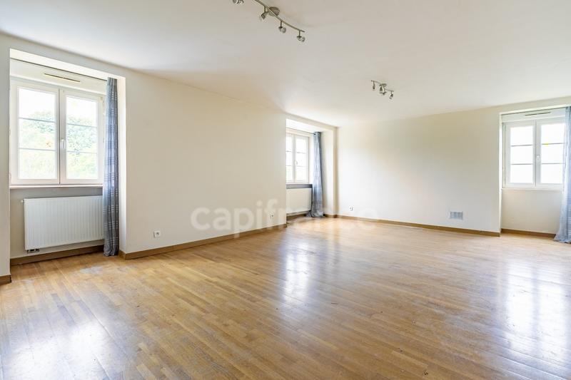 Immeuble - 270 m² - 12 pièces