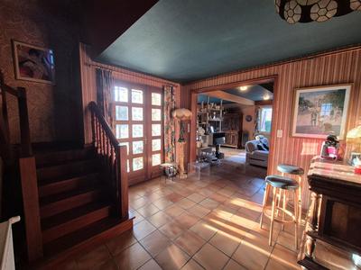 Maison - 177 m² - 7 pièces
