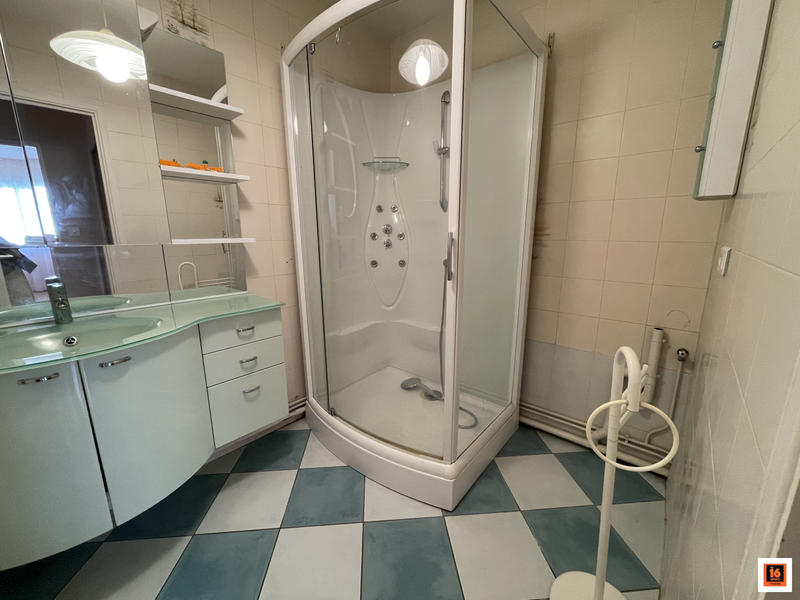 Appartement - 88 m² - 4 pièces