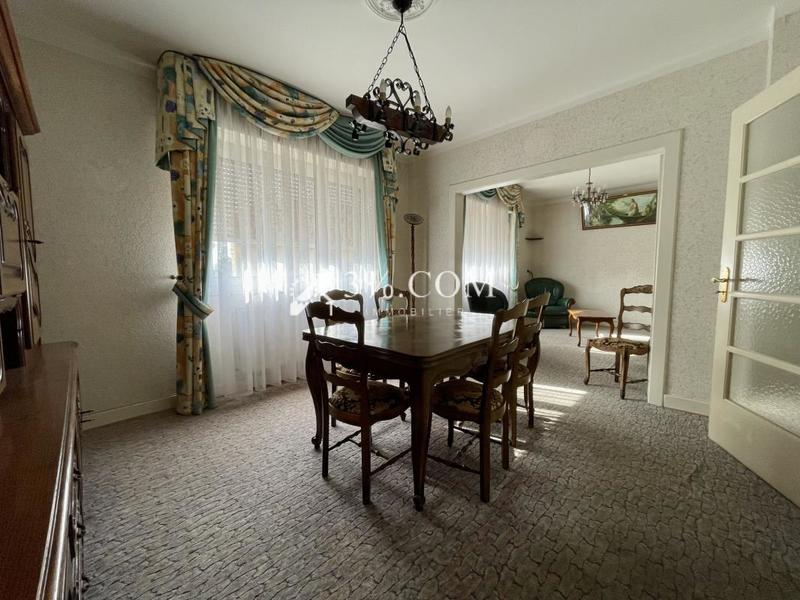 Maison - 122 m² - 5 pièces