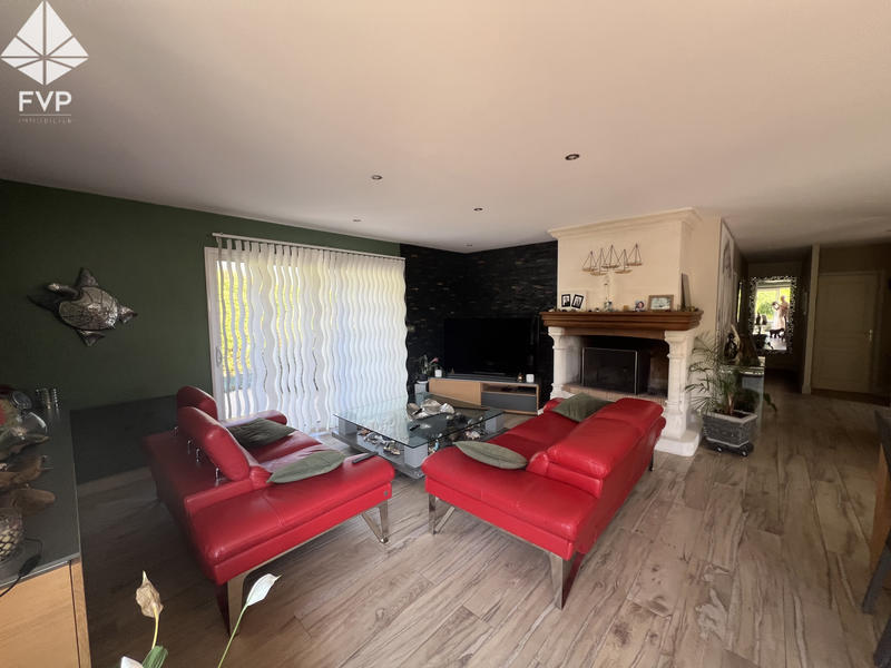 Maison - 110 m² - 5 pièces