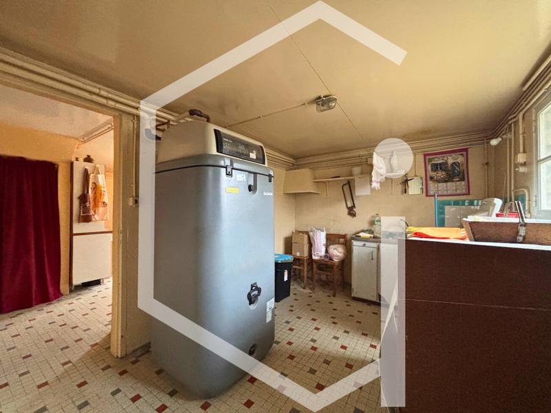 Maison - 95 m² - 4 pièces