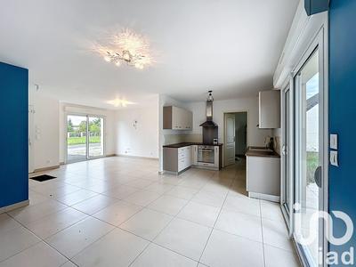 Maison - 86 m² - 4 pièces