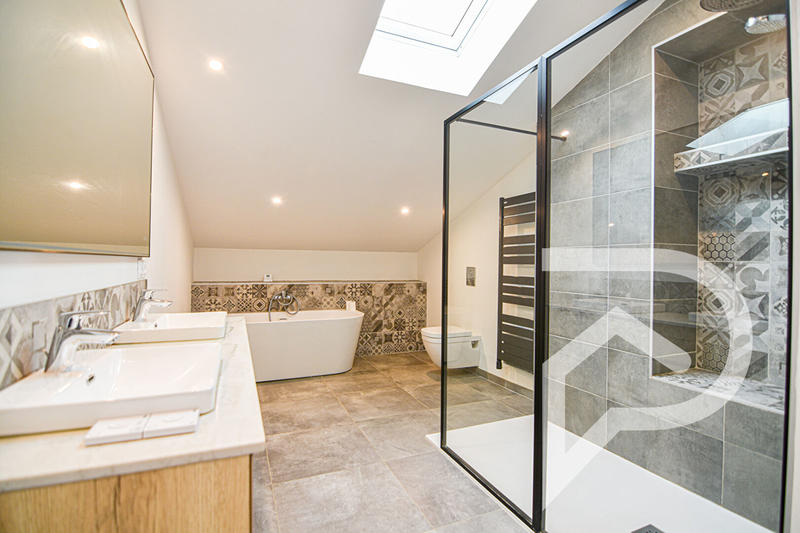 Maison - 116 m² - 5 pièces