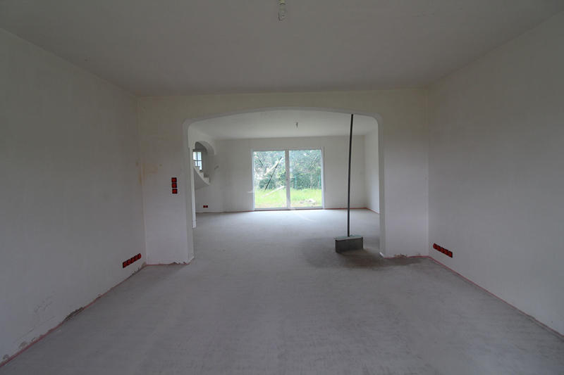 Maison - 270 m² - 10 pièces