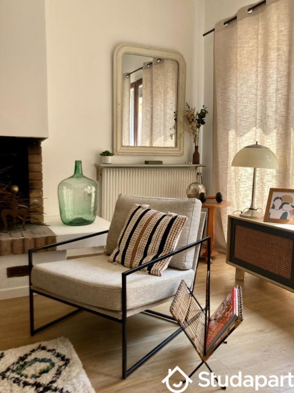 Chambre - 15 m² - 1 pièce