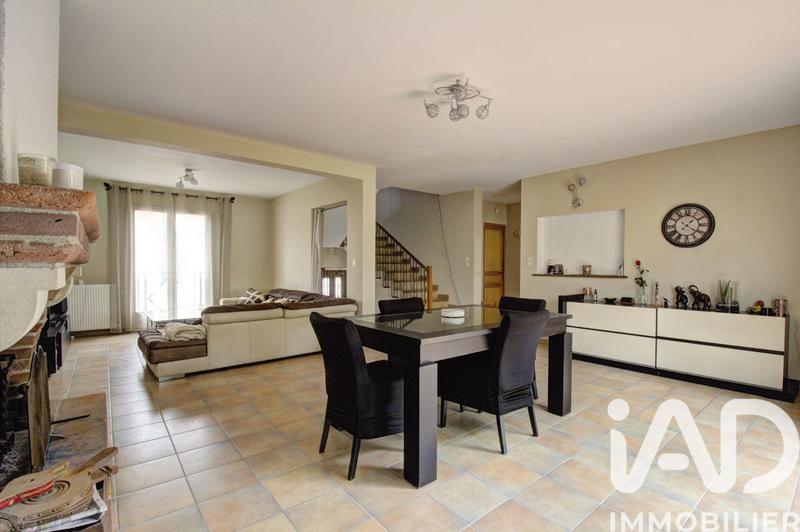 Maison - 158 m² - 7 pièces