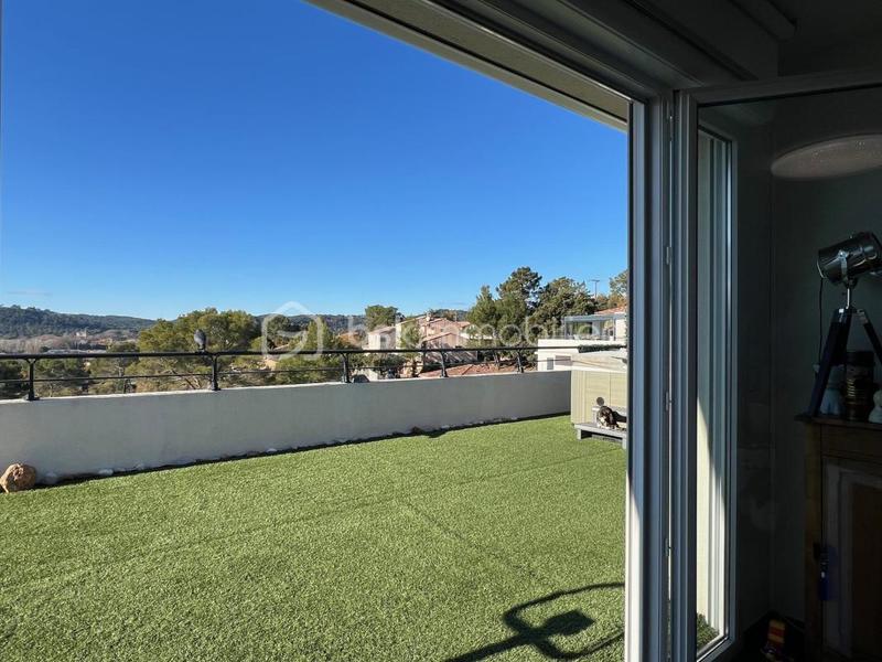 Appartement - 93 m² - 4 pièces