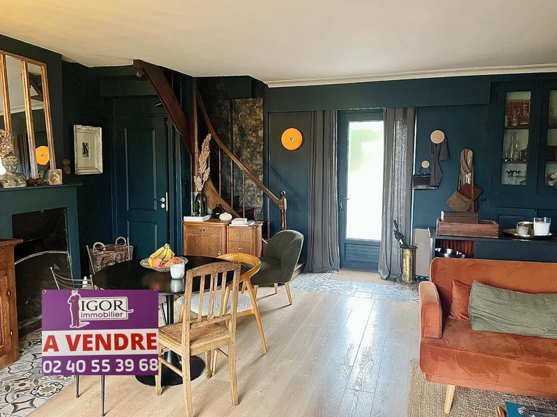 Maison - 97 m² - 5 pièces