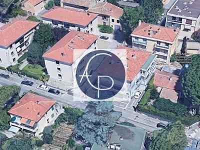 Local commercial - 44 m² - 1 pièce