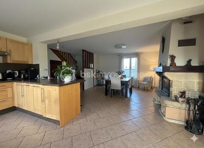 Maison - 170 m² - 6 pièces