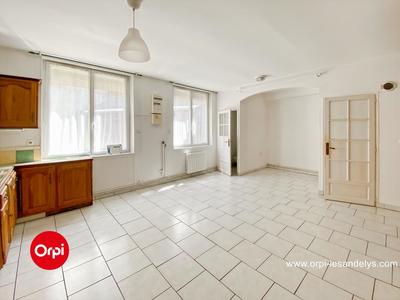 Immeuble - 115 m² - 8 pièces