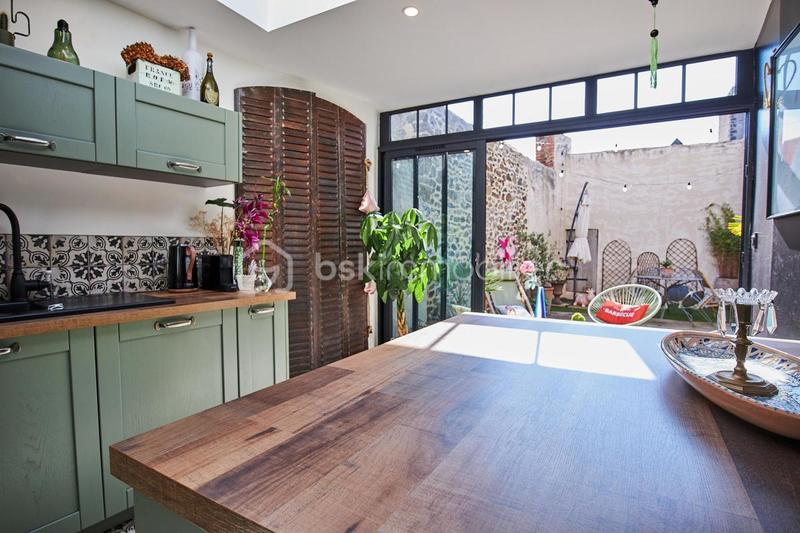 Maison en pierre - 120 m² - 6 pièces