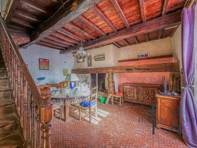 Maison - 166 m² - 6 pièces