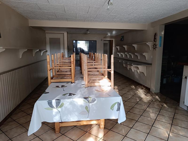 Maison - 283 m² - 13 pièces