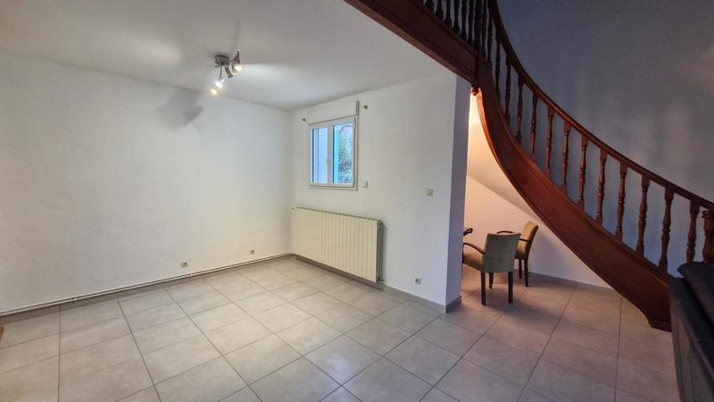 Maison - 202 m² - 6 pièces