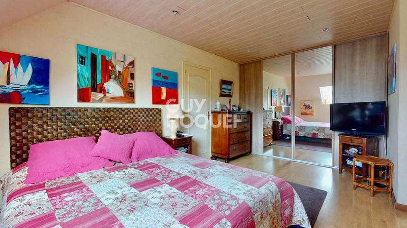 Maison - 168 m² - 7 pièces