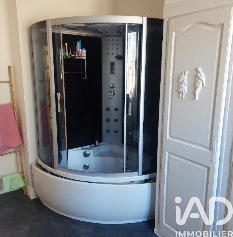 Appartement - 79 m² - 2 pièces