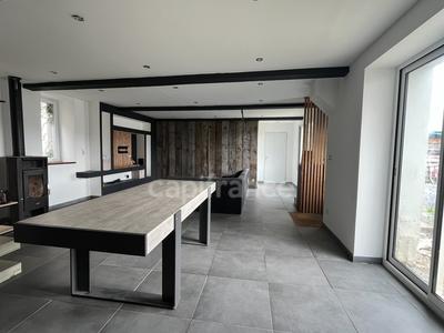 Maison - 170 m² - 5 pièces
