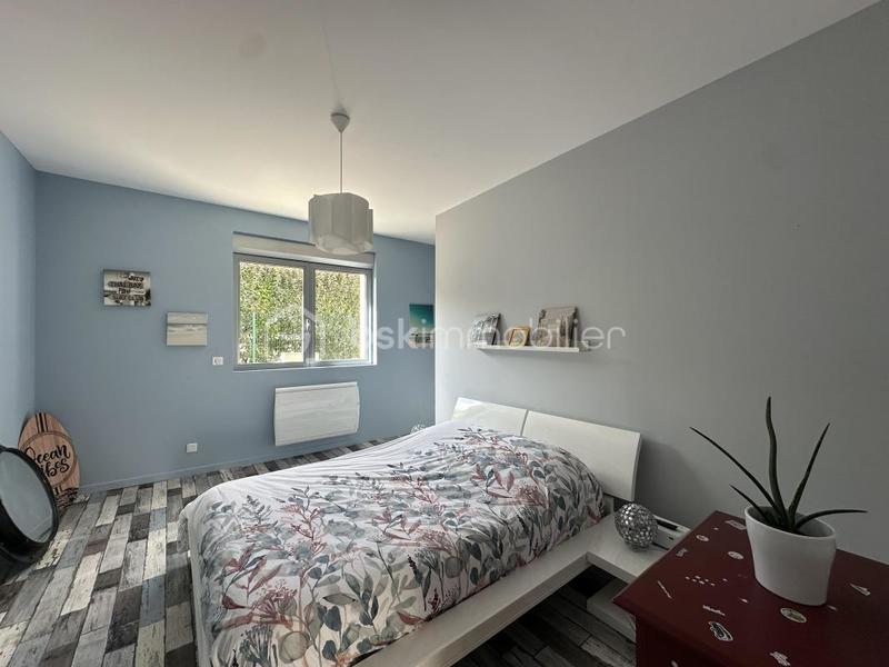 Maison - 201 m² - 6 pièces